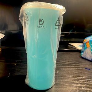 16 oz tumbler seal’s well